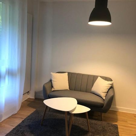 Trés Beau Studio  Neuilly-sur-Seine Extérieur photo